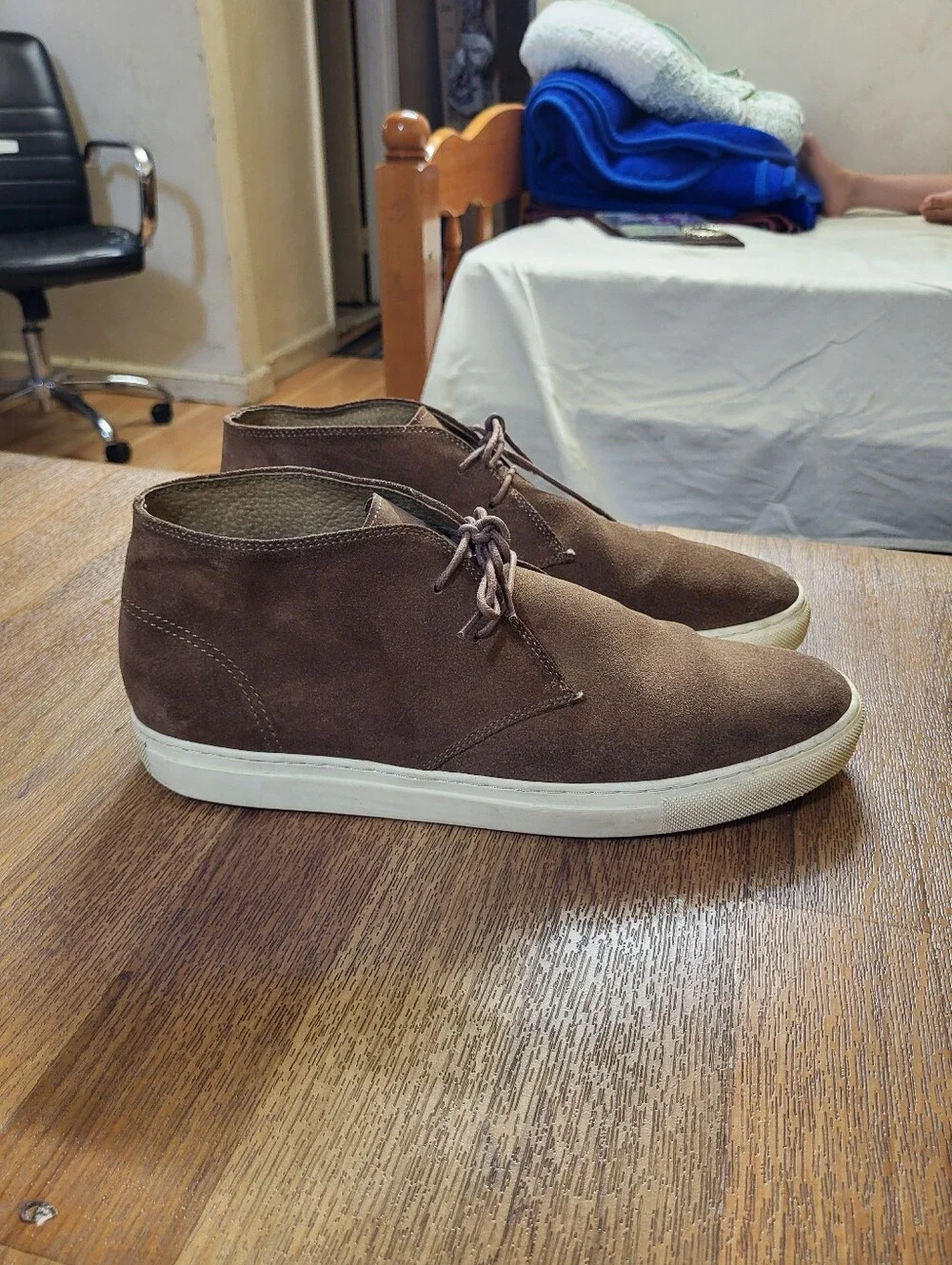 Banana Republic leather Brown mens shoes size 11.5